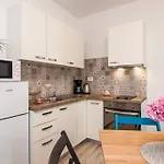 1br Premium, Terrace & Parking ザダル