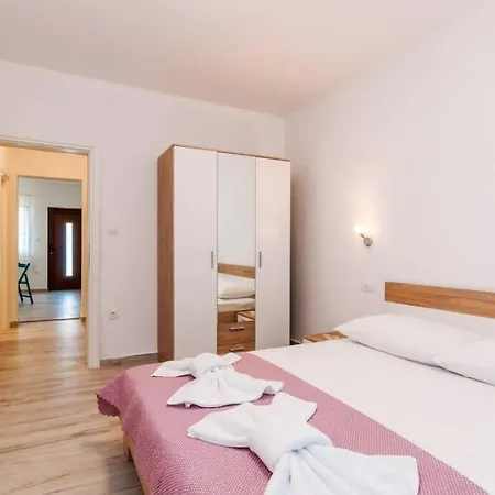 1br Premium, Terrace & Parking *