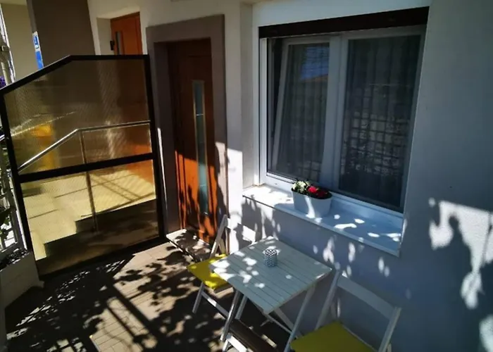 1br Premium, Terrace & Parking *